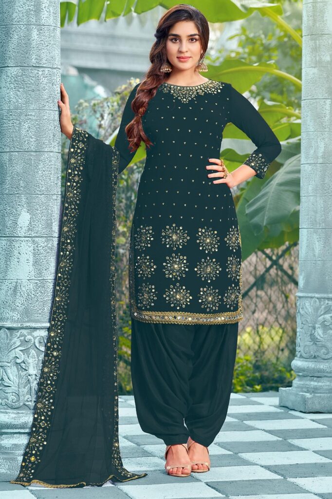 fashion, indian woman, patiala salwar, dress, beautiful, festival, lifestyle, woman, portrait
